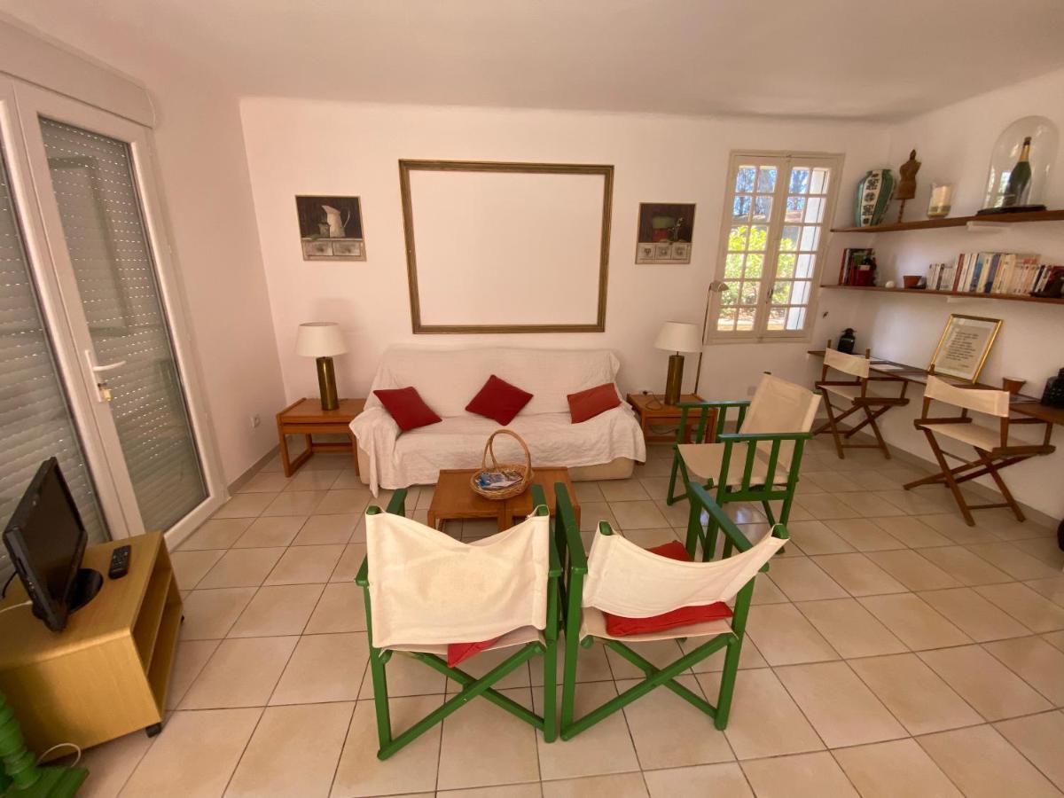Maison Climatisee, 3 Chambres, 2 Etoiles, Tout Confort Noves Exterior photo